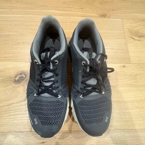 Women’s Black On Clouds Shoes